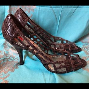BGBG snakeskin brown sandal heel pumps 11